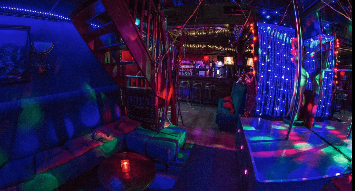 Le Val D Amour - Nightclub in Bruxelles, Belgium