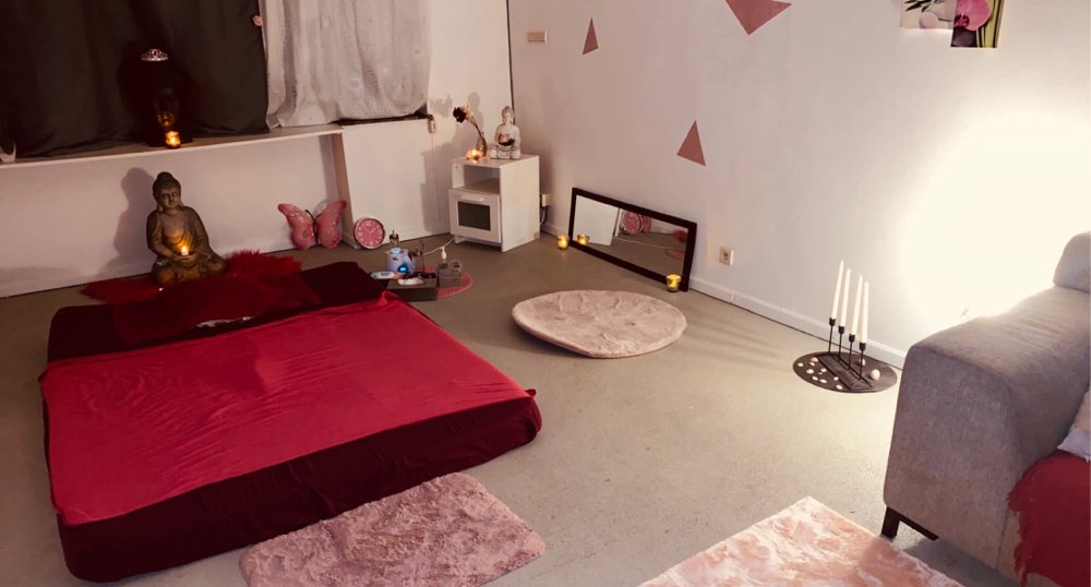Aux Délices Du Tantra - Erotic Massage in Charleroi, Belgium