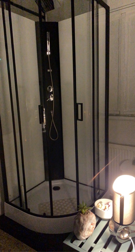 Aux Délices Du Tantra - Erotic Massage in Charleroi, Belgium