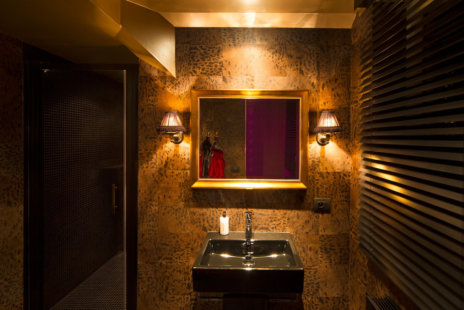 Scarlet Club - Nightclub in Diest, Belgium