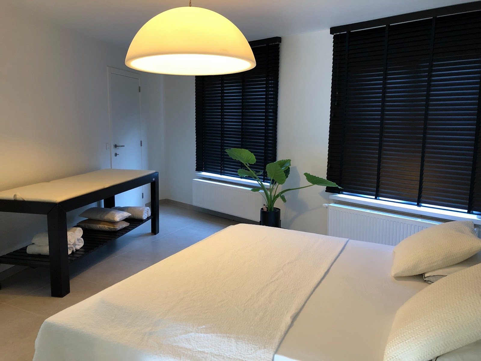 Escort Prive Sofie - Brothel in Gent, Belgium