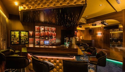 Pure Love Club - Nightclub in Grobbendonk, Belgium