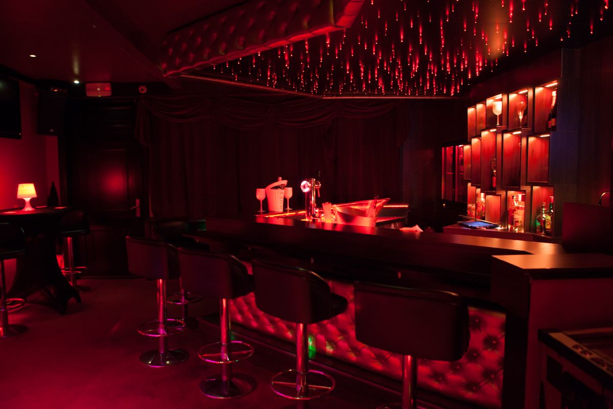 Pure Love Club - Nightclub in Grobbendonk, Belgium