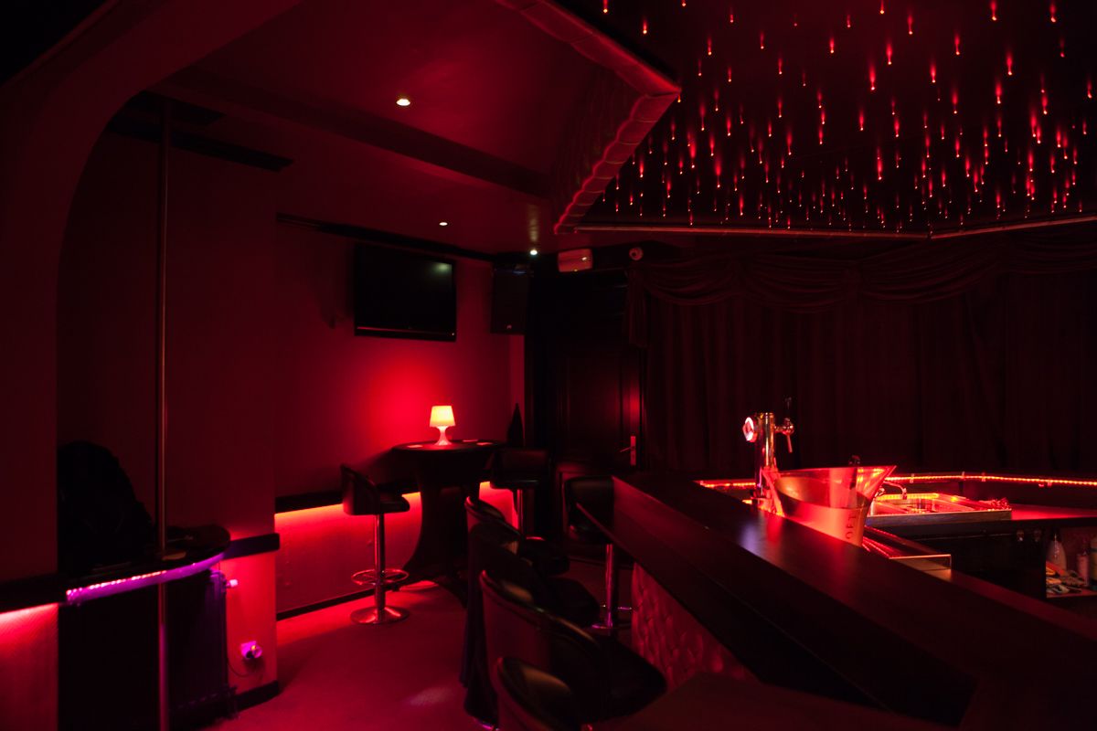 Pure Love Club - Nightclub in Grobbendonk, Belgium