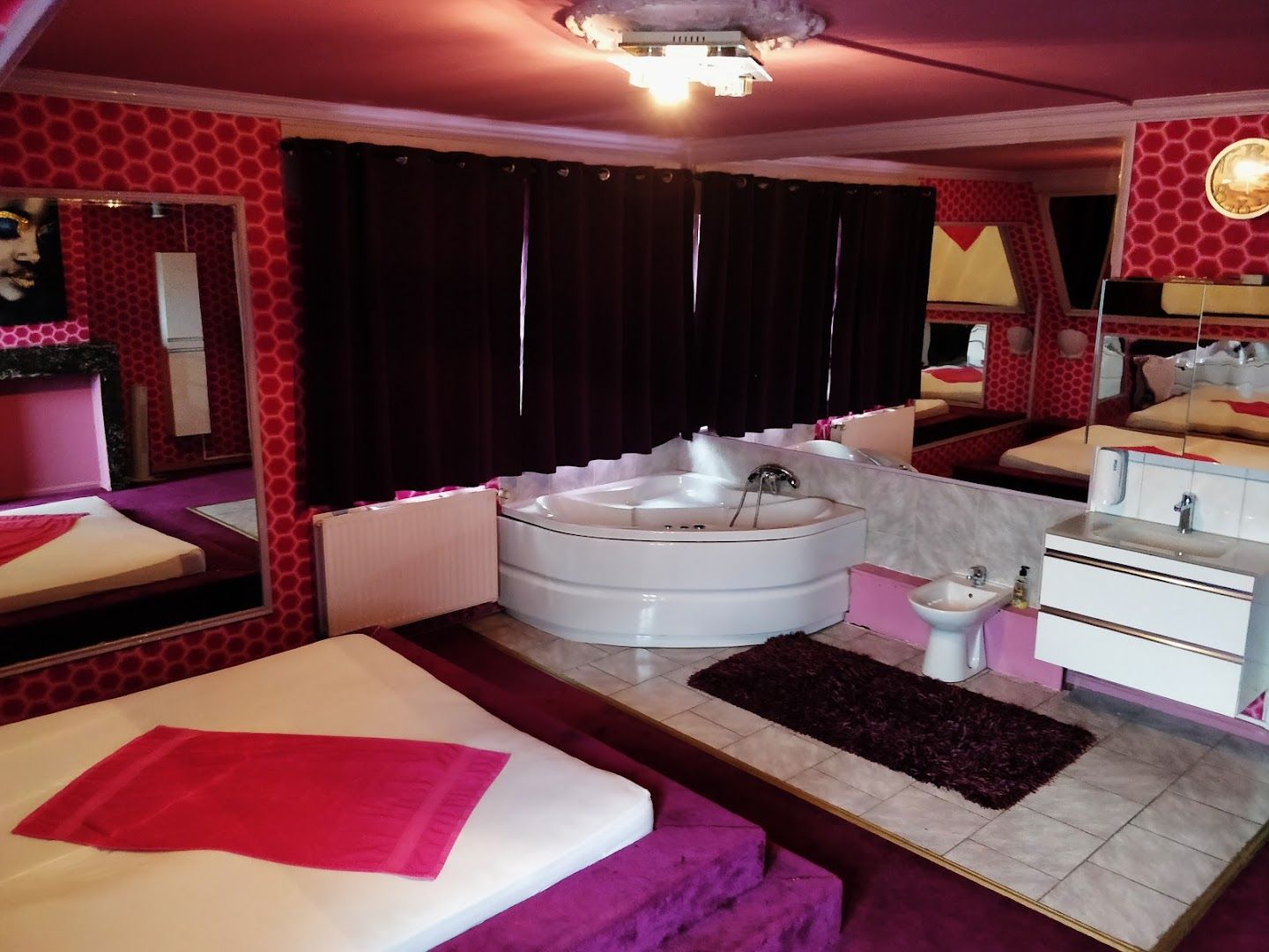 Club Riviera - Nightclub in Harelbeke, Belgium