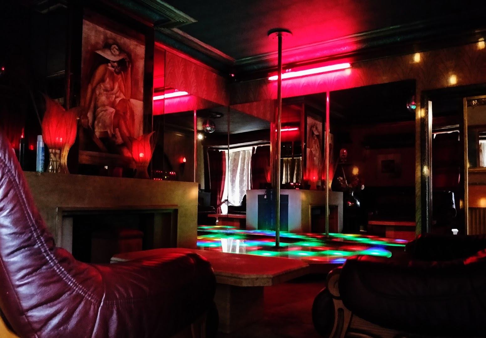 Club Riviera - Nightclub in Harelbeke, Belgium