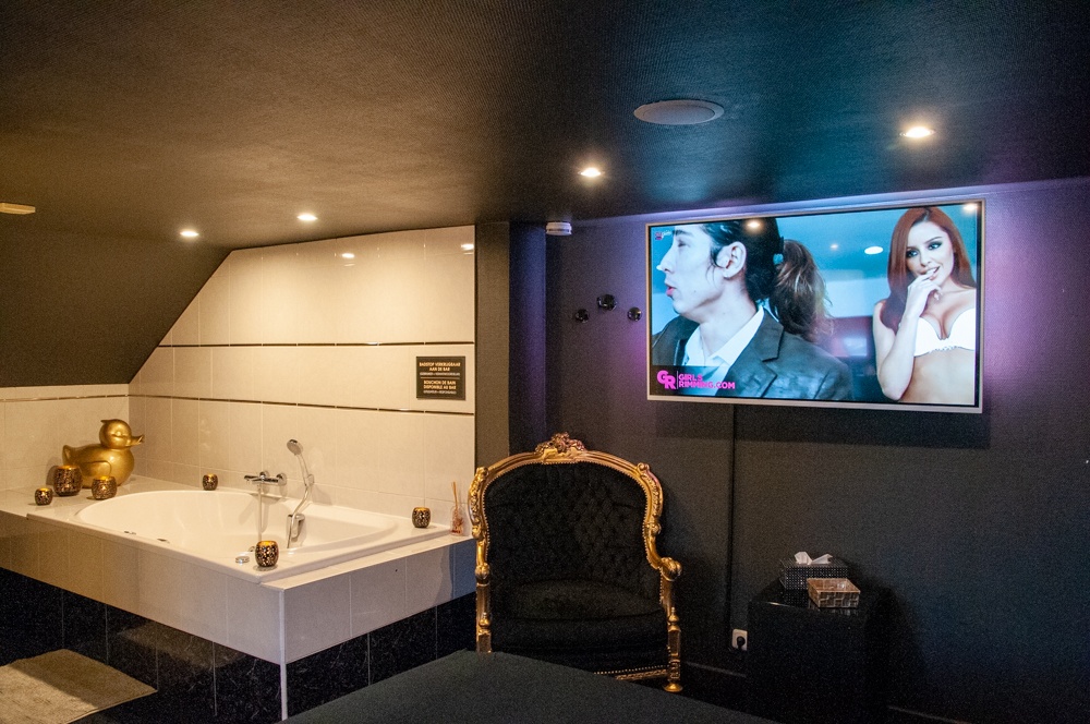Swingersclub Pourquoi Pas - Swinger Club in Harelbeke, Belgium