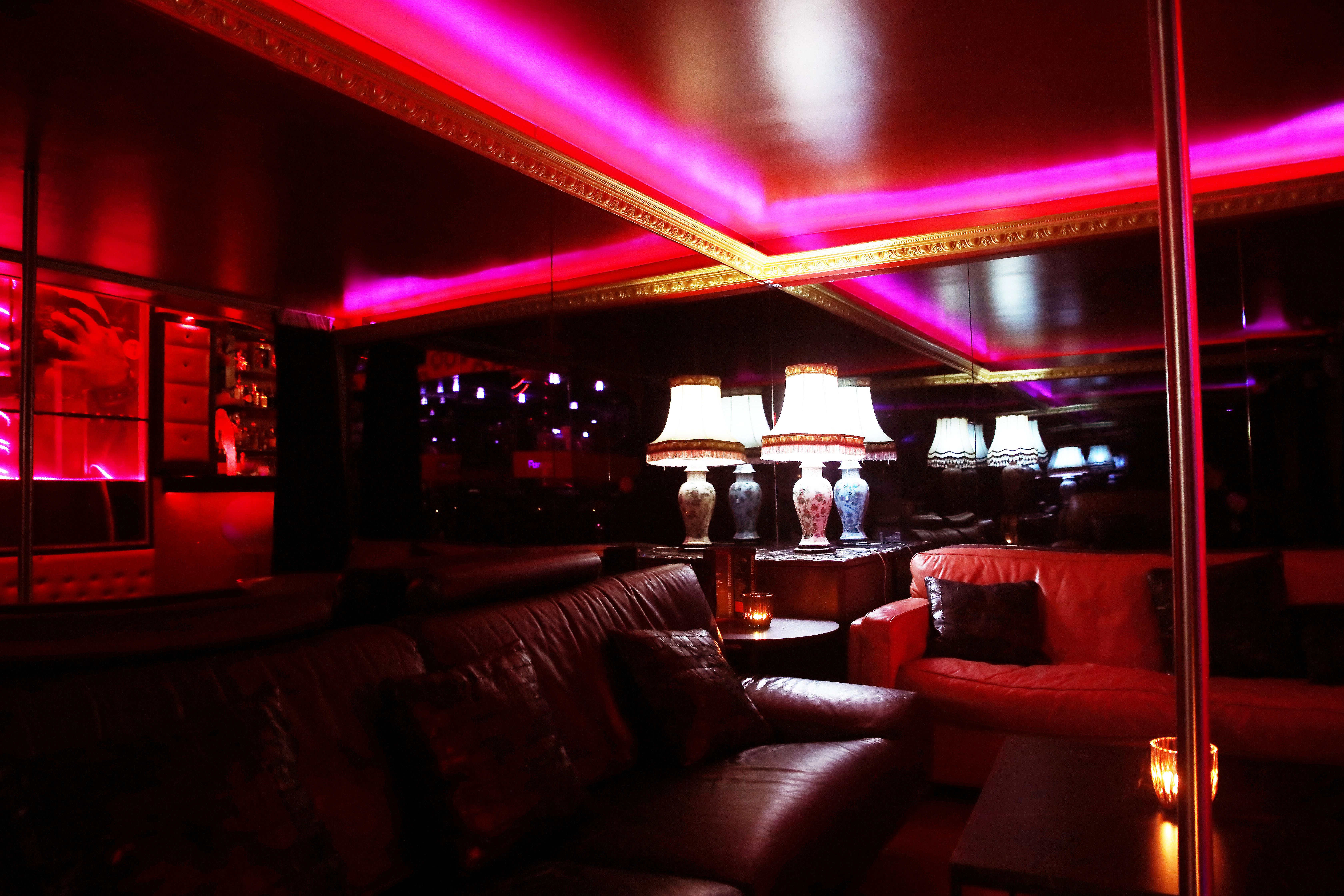 Select Club - Swinger Club in Ixelles, Belgium