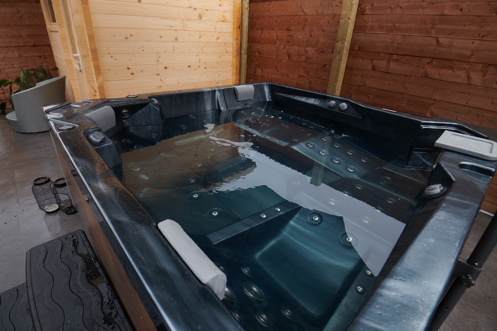 Destiny Tantra Massage & Wellness - Erotic Massage in Keerbergen, Belgium