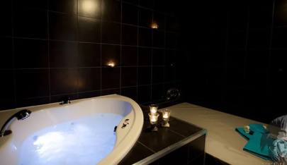 Athena Massages - Erotic Massage in Kontich, Belgium