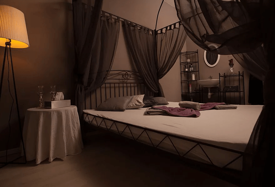 Athena Massages - Erotic Massage in Kontich, Belgium