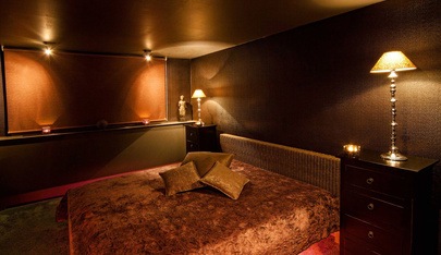 Machiavelly - Brussels Private Erotic Club - Nightclub in Lennik, Belgium