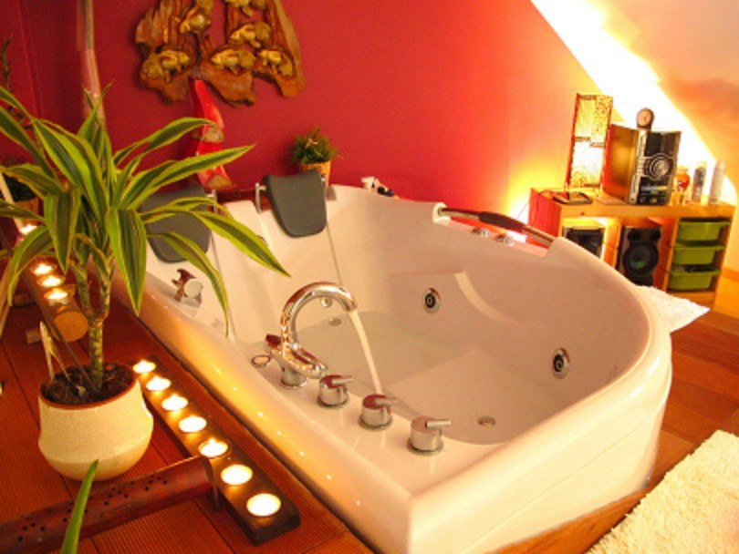 Phattarapon Thai Massage - Erotic Massage in Londerzeel, Belgium