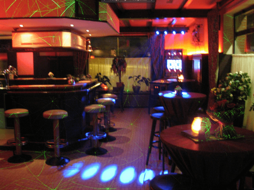 Cafe Den Tip - Nightclub in Maaseik, Belgium