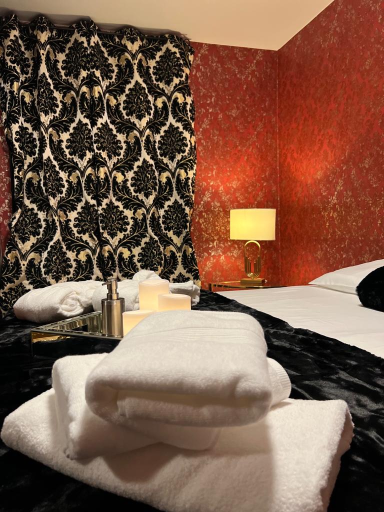 The 41 Luxury - Erotic Massage in Machelen, Belgium