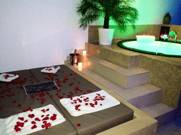 Instituut 721 - Erotic Massage in Moerbeke Waas, Belgium