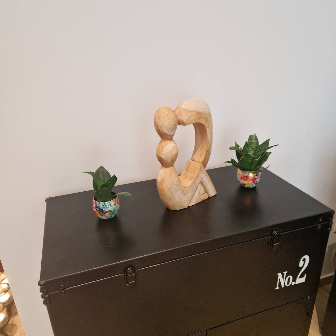 Chloé Tantra Institut - Erotic Massage in Mouscron, Belgium