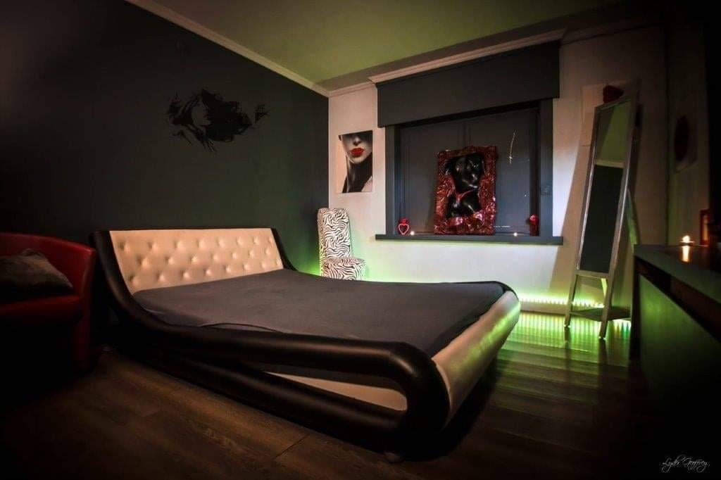 Le 337 - Nightclub in Mouscron, Belgium
