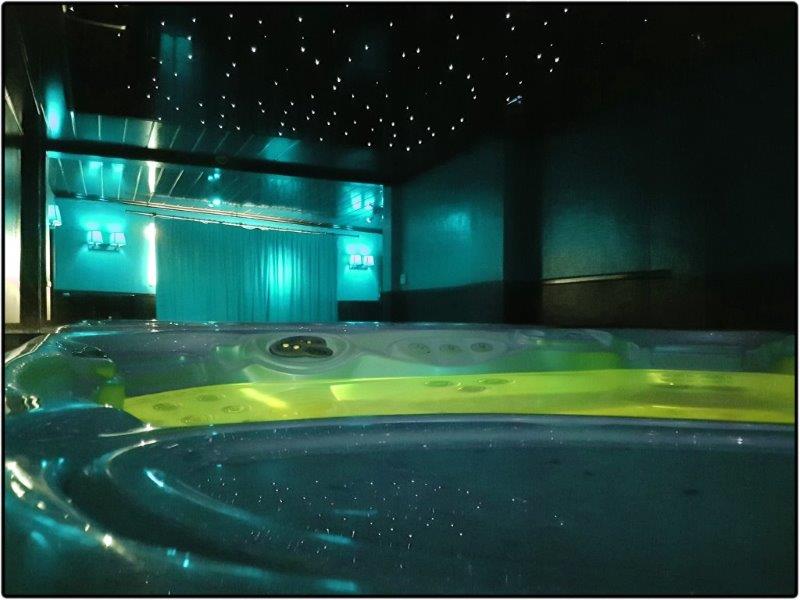 Vipp Club Prive Meerbeke - Nightclub in Ninove, Belgium