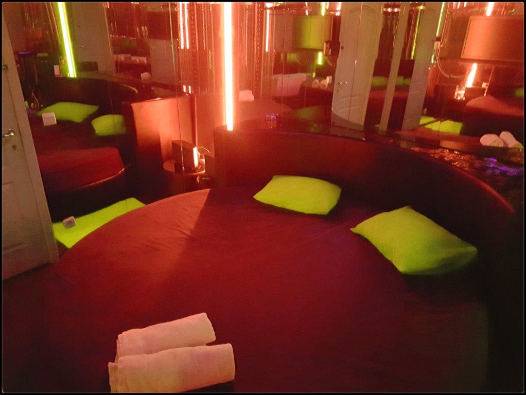 Vipp Club Prive Meerbeke - Nightclub in Ninove, Belgium