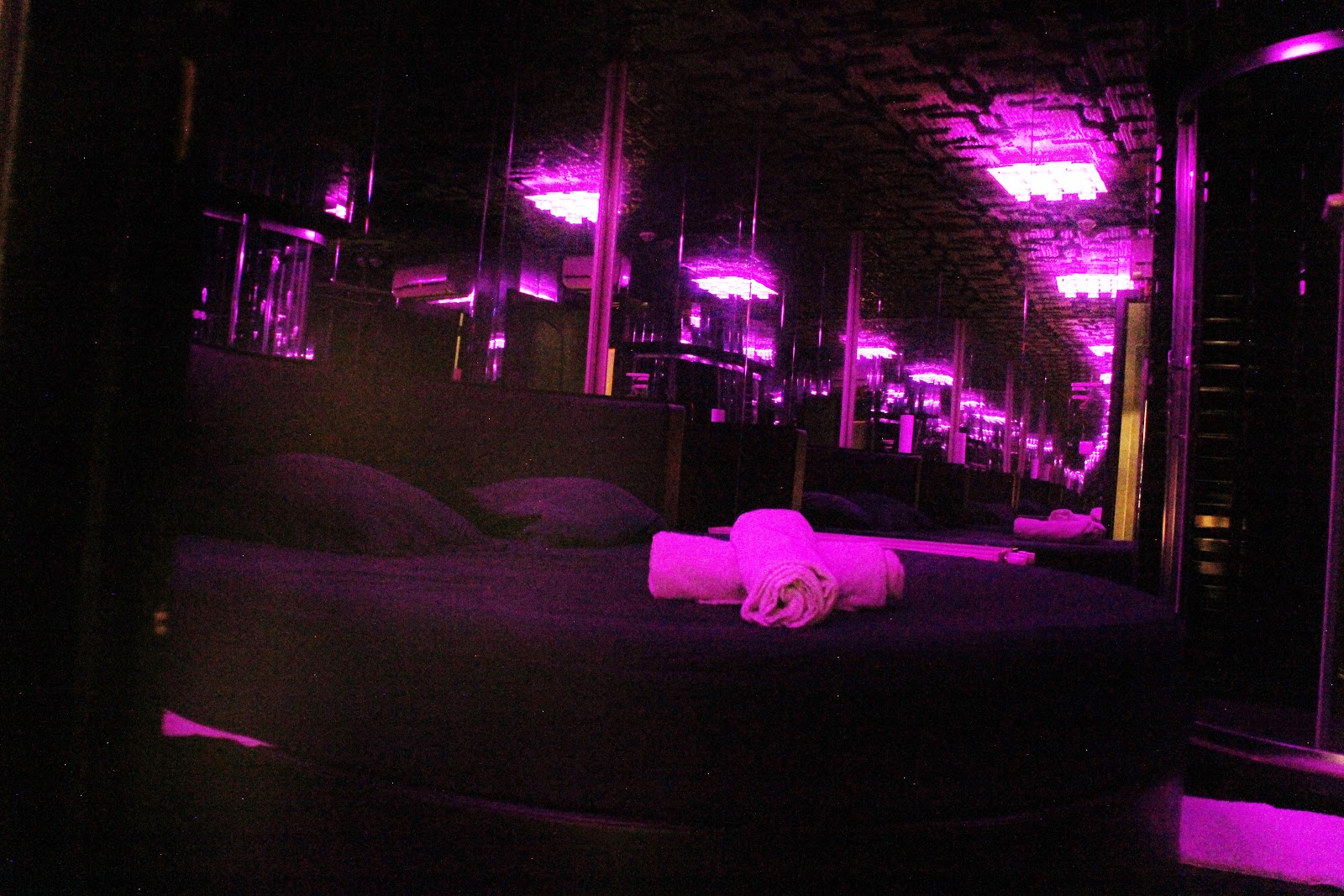 Vipp Club Prive Meerbeke - Nightclub in Ninove, Belgium