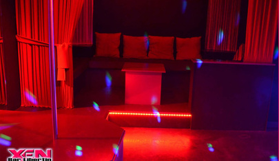 Xen Club Bar Libertin Et Echangiste - Swinger Club in Peruwelz, Belgium