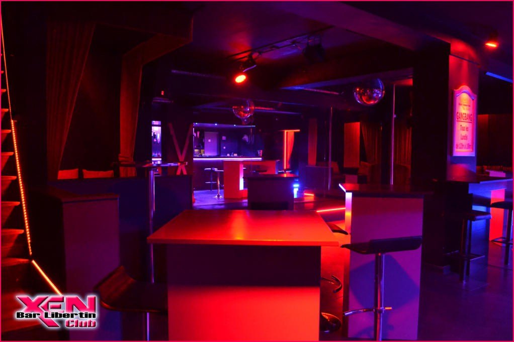 Xen Club Bar Libertin Et Echangiste - Swinger Club in Peruwelz, Belgium