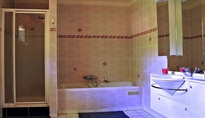 Number 8 Massage Center - Erotic Massage in Steenokkerzeel, Belgium