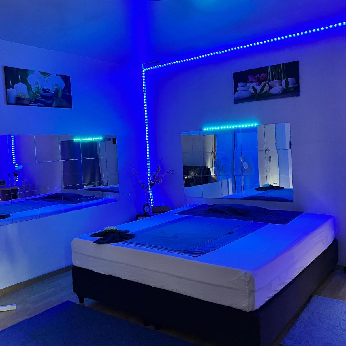Number 8 Massage Center - Erotic Massage in Steenokkerzeel, Belgium