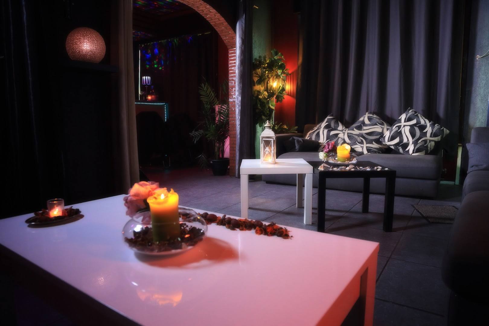 Mielas Bvba - Nightclub in Wevelgem, Belgium