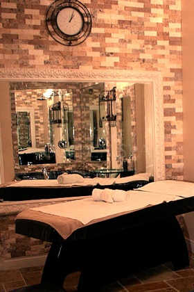 Airport Golden - Erotic Massage in Brampton, Canada