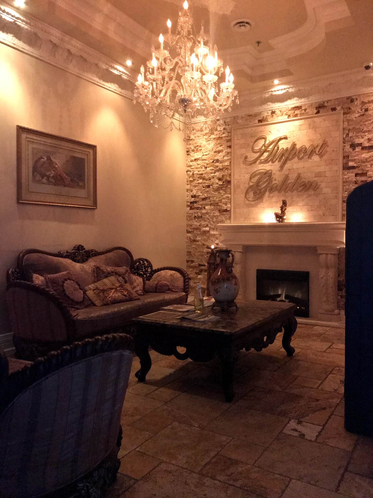Airport Golden - Erotic Massage in Brampton, Canada