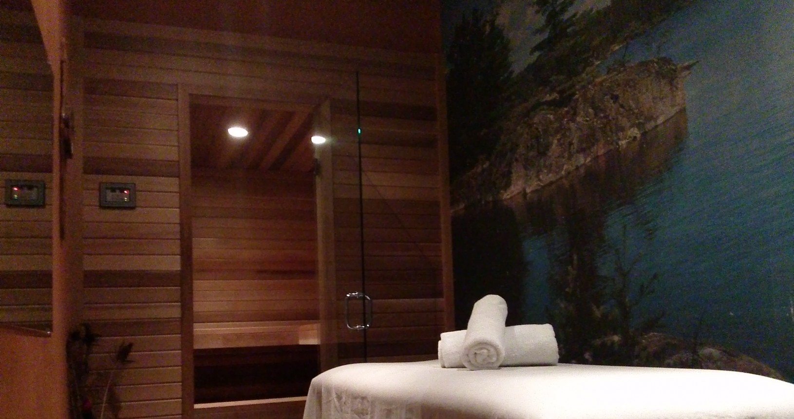 Atlantis Spa - Erotic Massage in Brampton, Canada