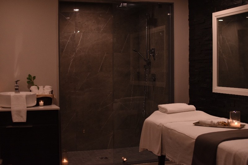 Elevate Spa @ Brampton - Erotic Massage in Brampton, Canada