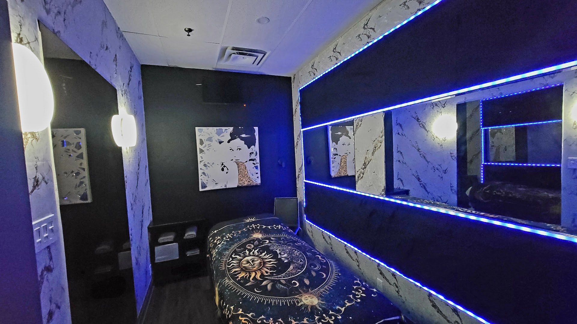 Sol Luna Massage & Spa - Erotic Massage in Brampton, Canada