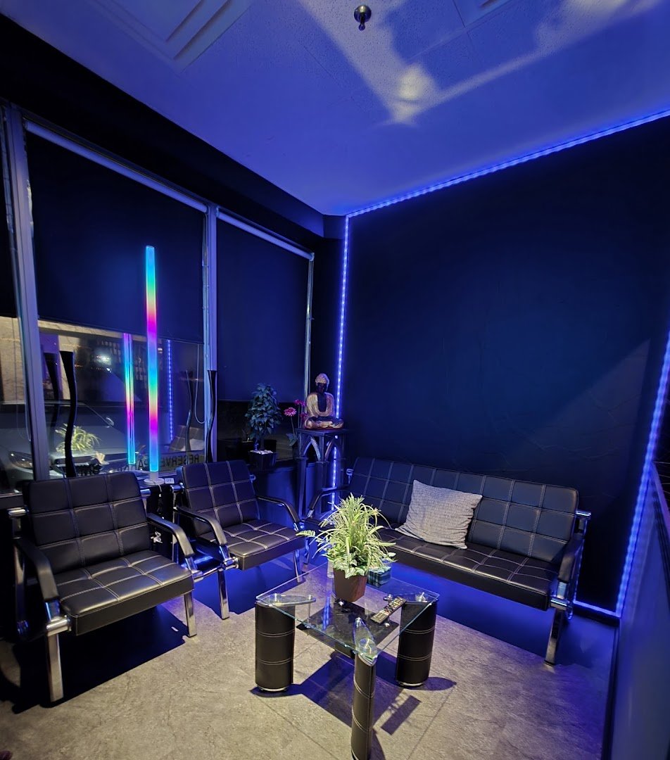 Sol Luna Massage & Spa - Erotic Massage in Brampton, Canada