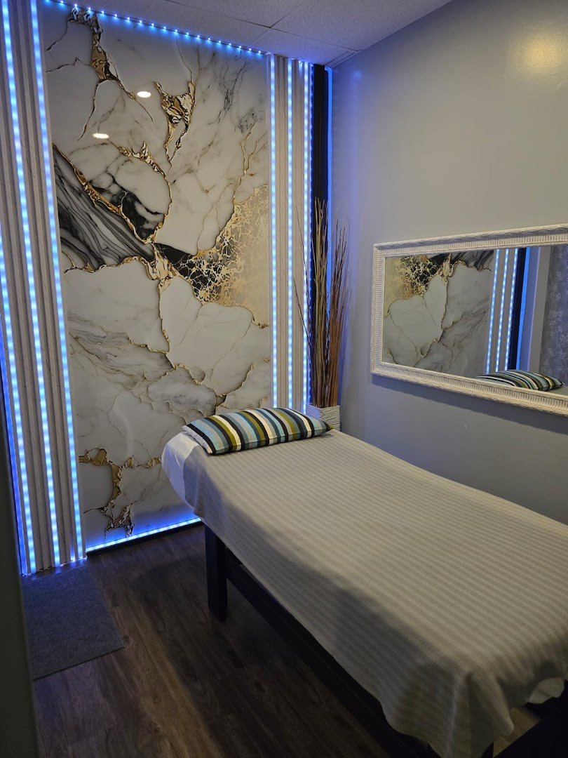 Sol Luna Massage & Spa - Erotic Massage in Brampton, Canada