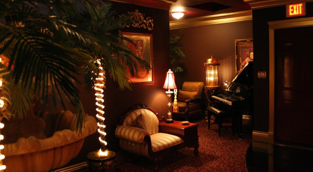 Fox Den - Nightclub in Burnaby, Canada