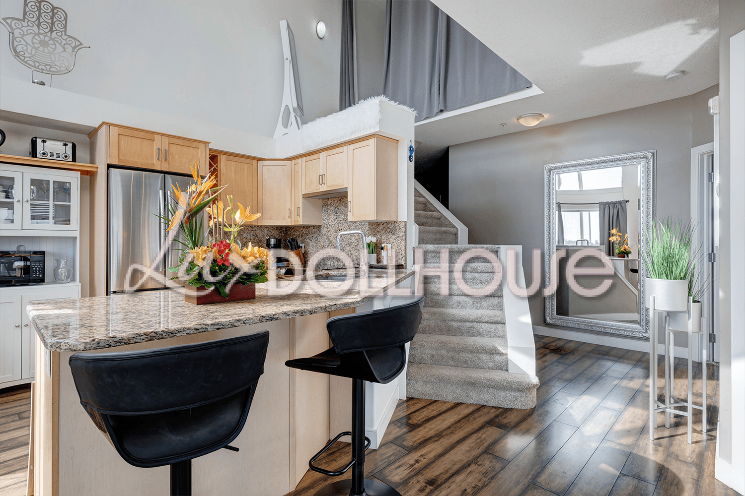 Luxdollhouse - Brothel in Calgary, Canada