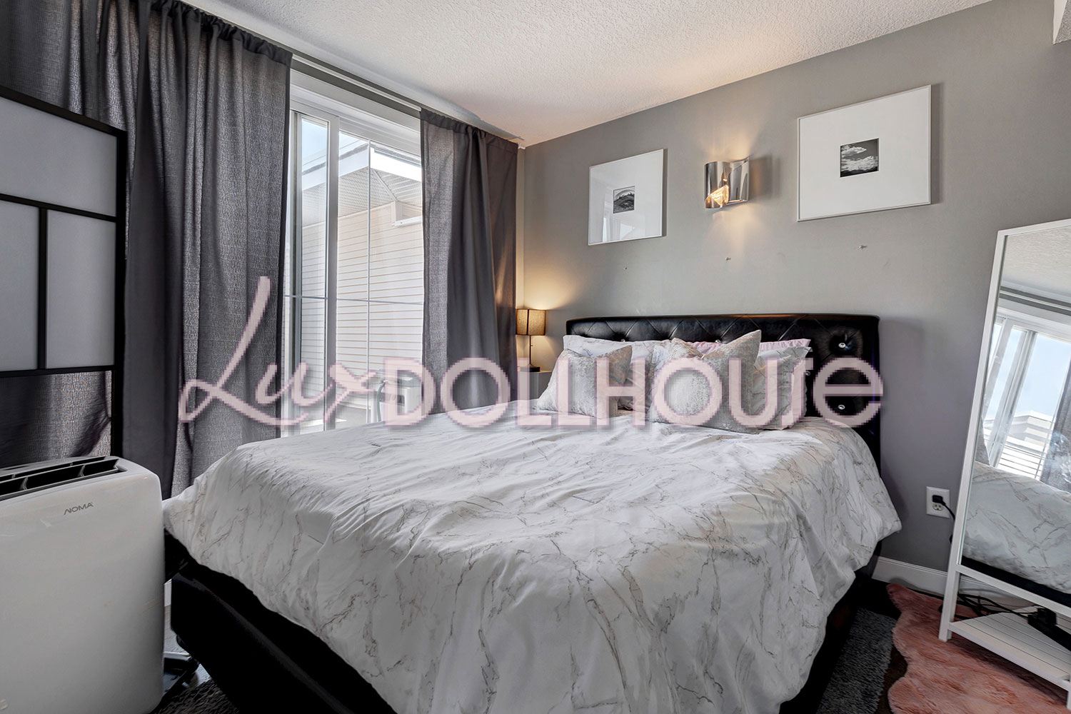 Luxdollhouse - Brothel in Calgary, Canada