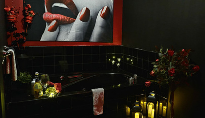 Emma Lee’s Touch Of Class - Erotic Massage in Calgary, Canada
