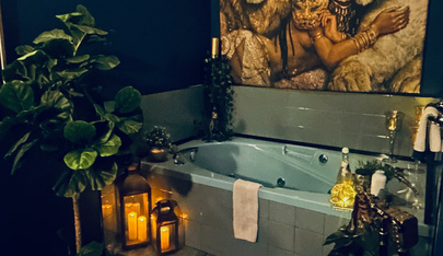Emma Lee’s Touch Of Class - Erotic Massage in Calgary, Canada