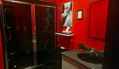 Emma Lee’s Touch Of Class - Erotic Massage in Calgary, Canada