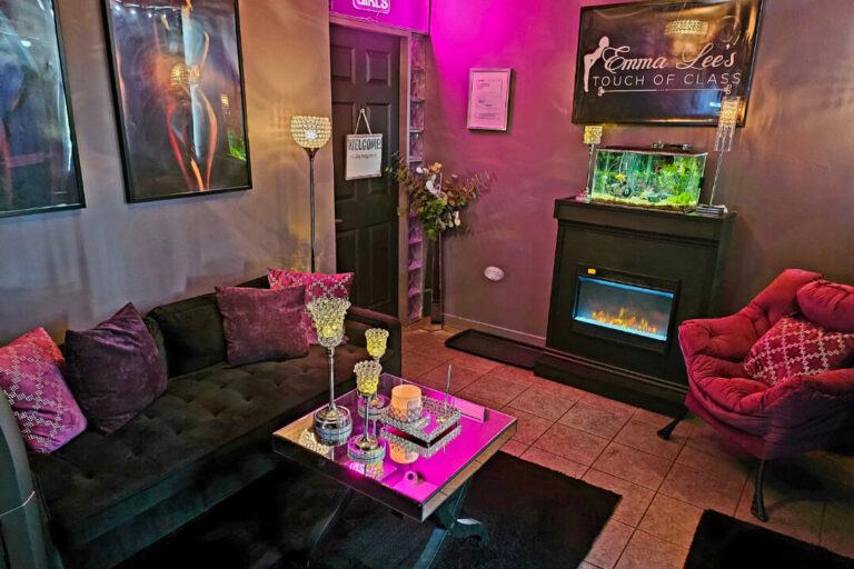 Emma Lee’s Touch Of Class - Erotic Massage in Calgary, Canada