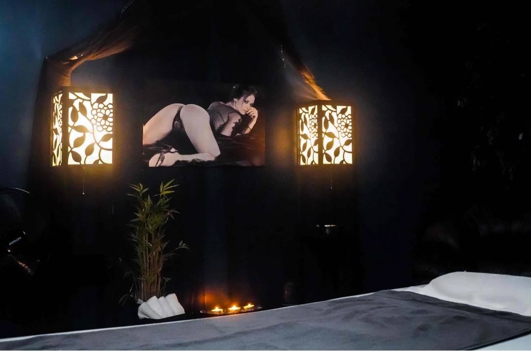 Pamper Yourself Calgary - Erotic Massage in Calgary, Canada