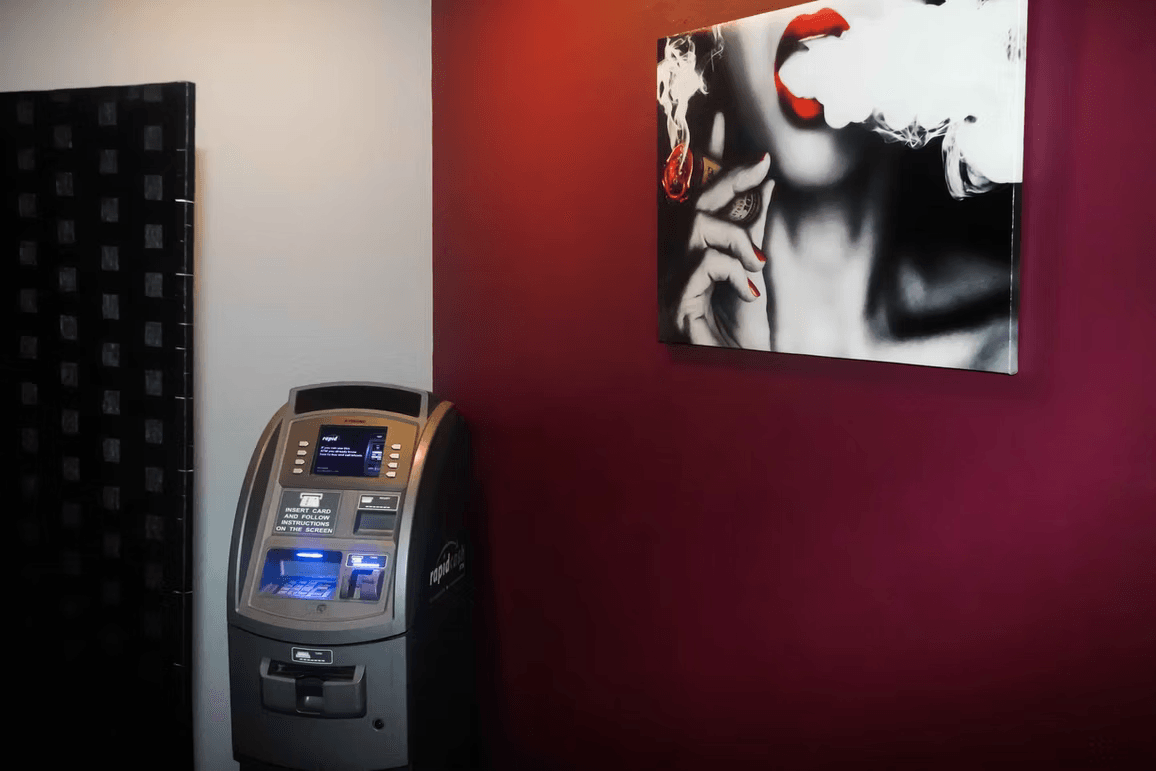 Pamper Yourself Calgary - Erotic Massage in Calgary, Canada