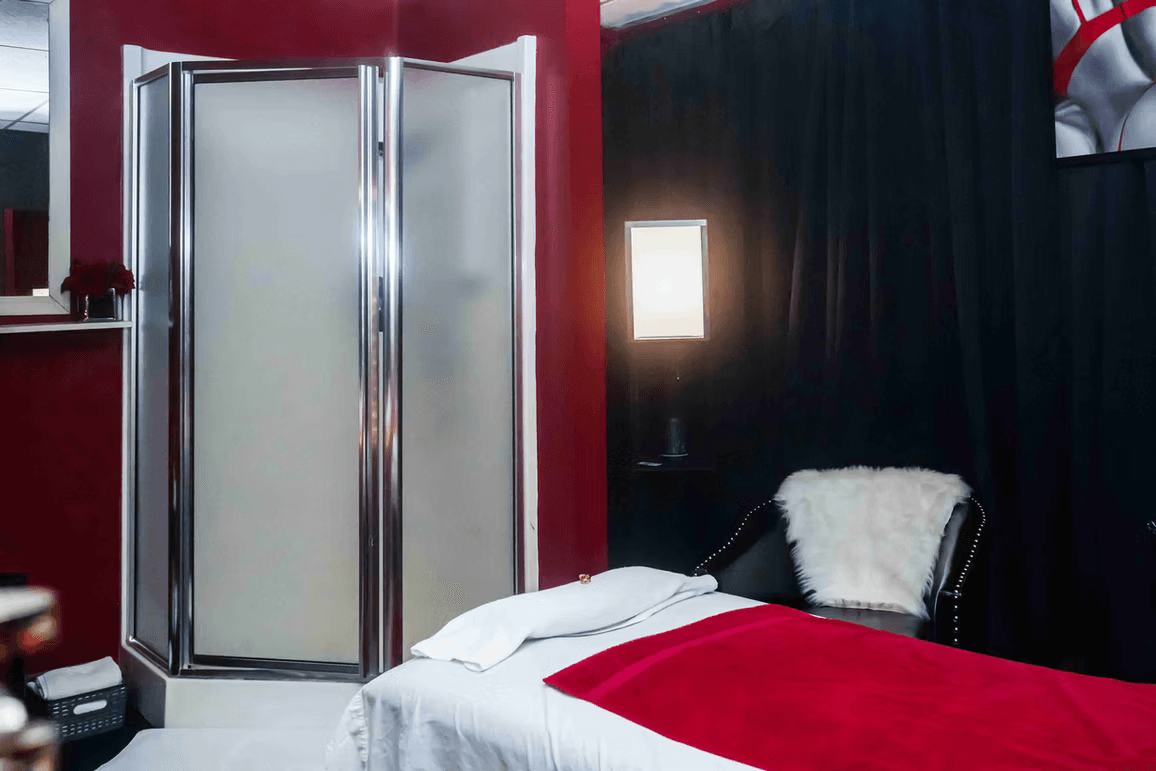 Pamper Yourself Calgary - Erotic Massage in Calgary, Canada