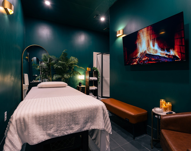 Urban Lux Studio - Erotic Massage in Calgary, Canada