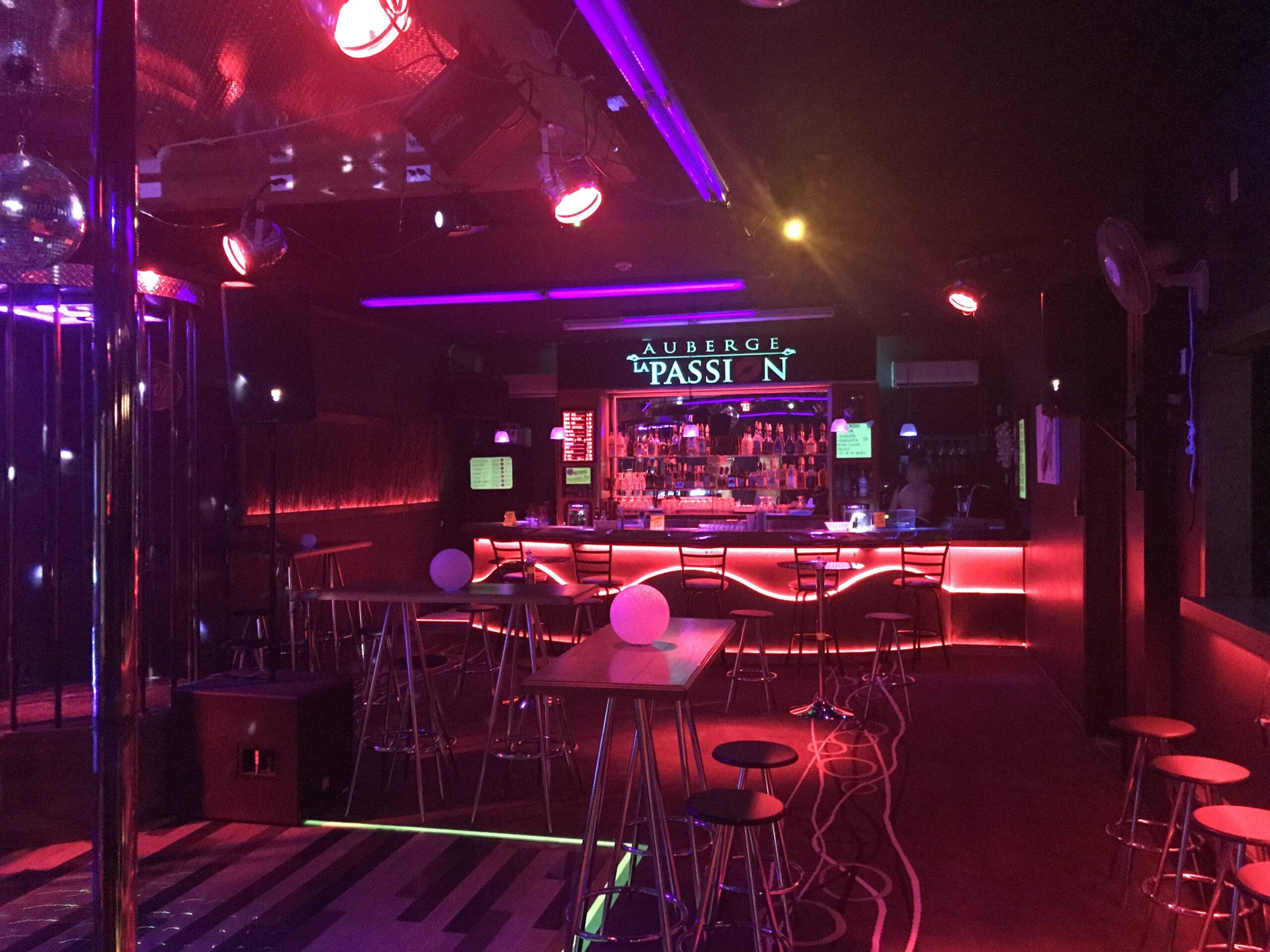 Auberge La Passion - Swinger Club in Drummondville, Canada
