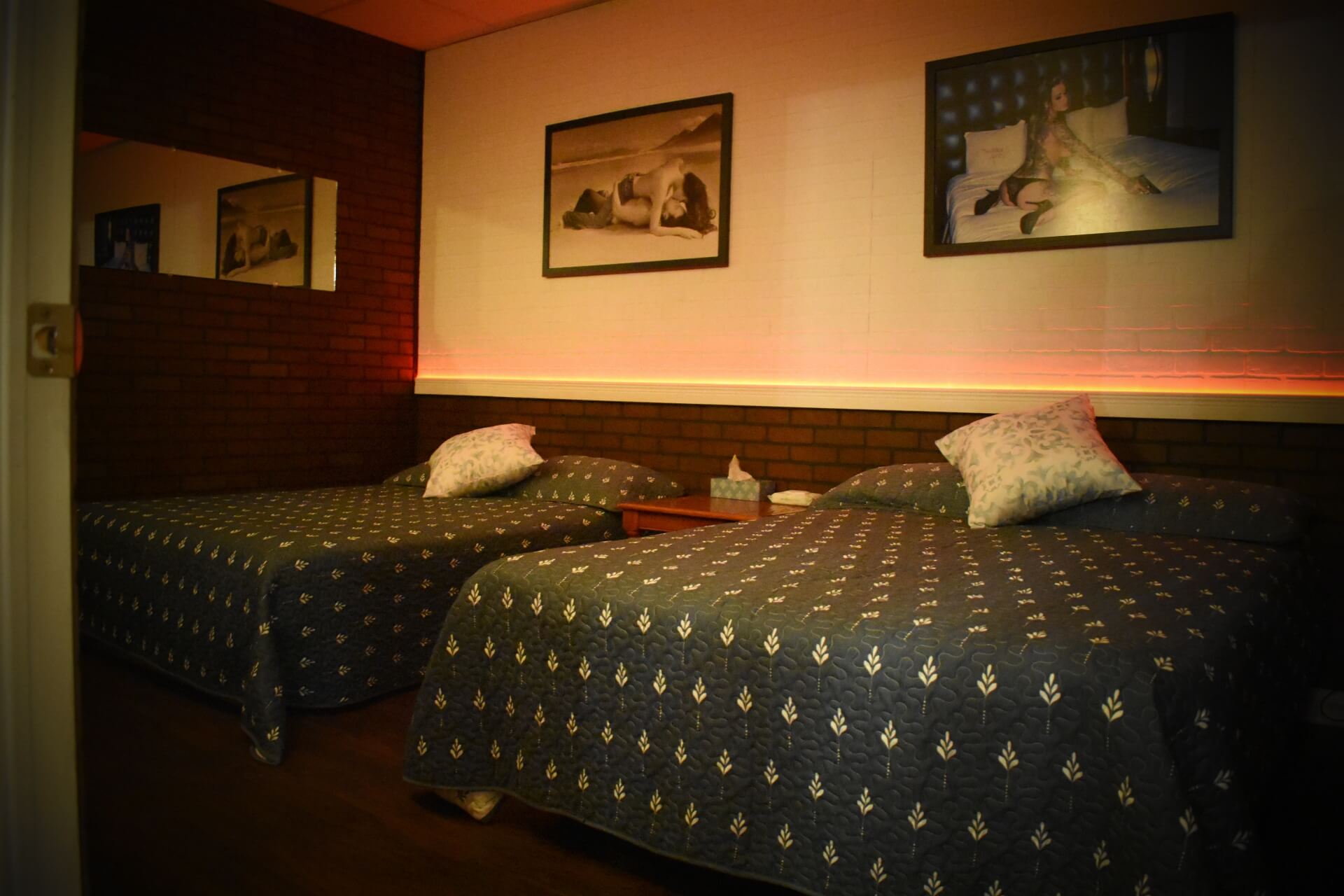 Auberge La Passion - Swinger Club in Drummondville, Canada